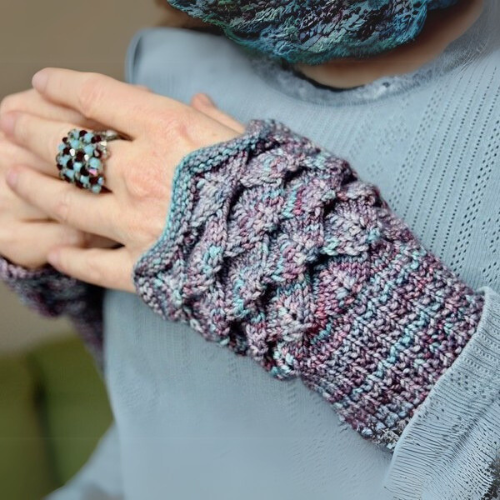 Wrist Warmers Knitting Pattern